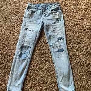 these jeans are a 0 in US, they are light washed